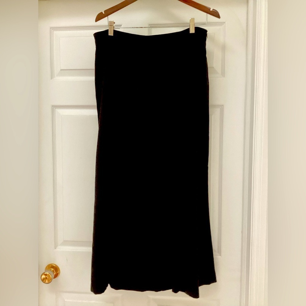 Jones  New York long skirt
